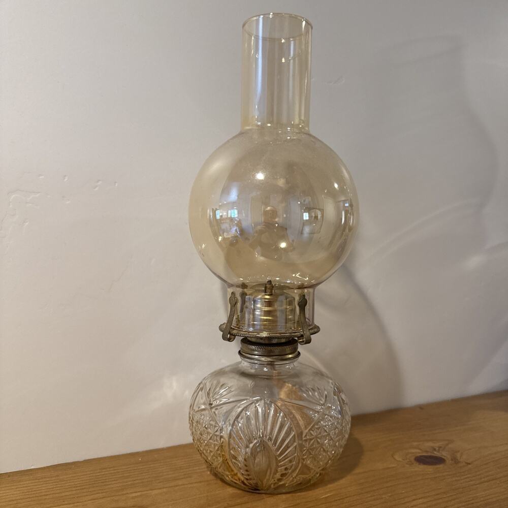 Vintage Amber MCM Princess‎ Fantasia Round Hurricane Oil Lamp Hurricane 13” Tall